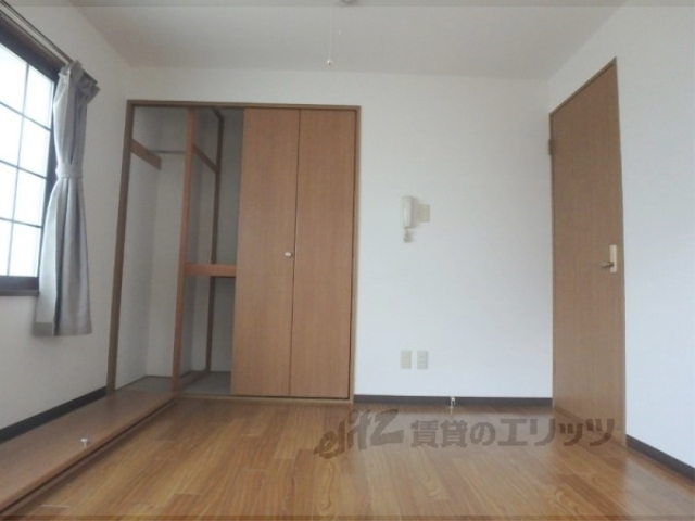 居室・リビング　洋室