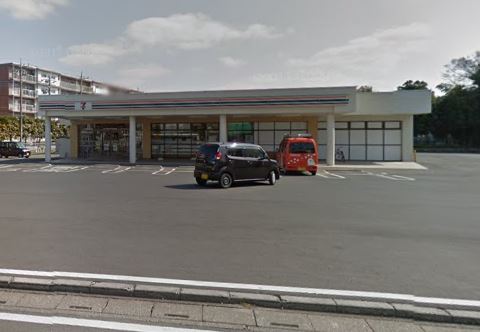 コンビニ　セブンイレブン 上尾本町6丁目店（コンビニ）まで481m