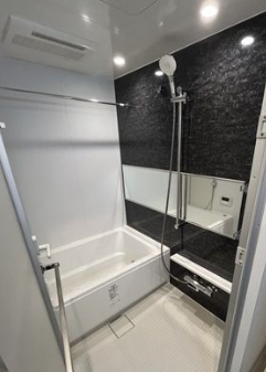 バス・シャワールーム　☆ゆったりくつろげるお風呂☆