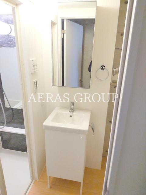 洗面設備　同仕様