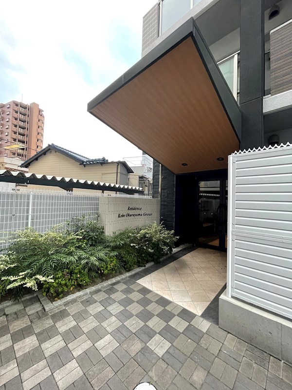 エントランス　清潔なエントランスです