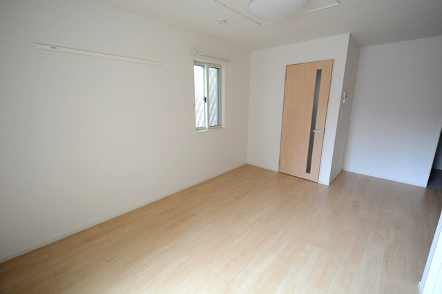 居室・リビング　エアコン付きで初期費用を抑えられます☆