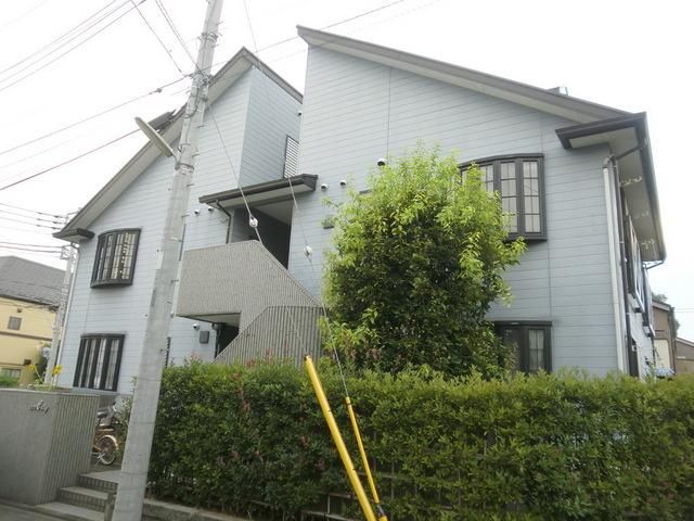 建物外観　★閑静な住宅街にあるバストイレ別アパートです★