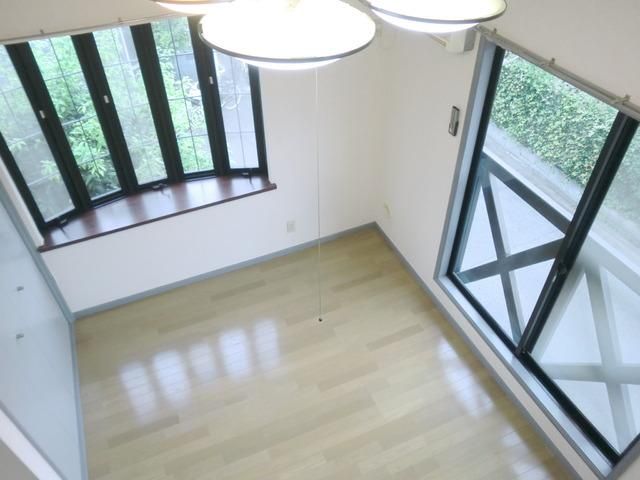 居室・リビング　★ロフト上からの写真です★