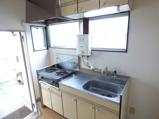 バス・シャワールーム　追い焚き機能付