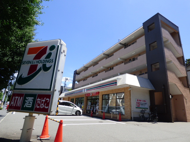 コンビニ　セブンイレブン川崎有馬5丁目店（コンビニ）まで207m