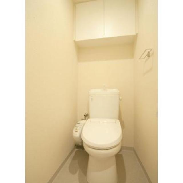 トイレ　※写真は同タイプ住戸です。