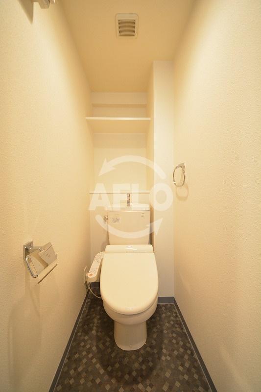 トイレ　アドバンス上町台IIクレイドル　温水洗浄便座