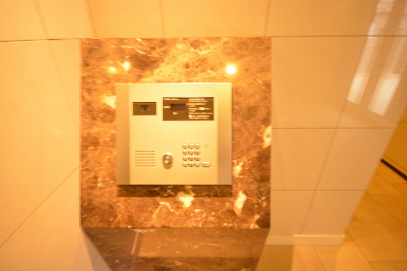 セキュリティ　アドバンス上町台IIクレイドル　オートロック