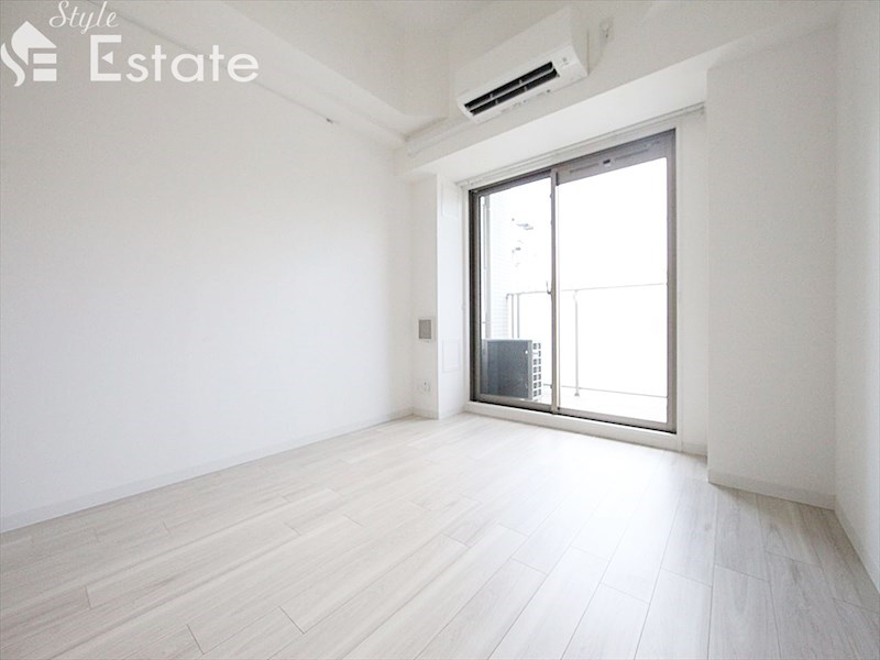 居室・リビング　内装