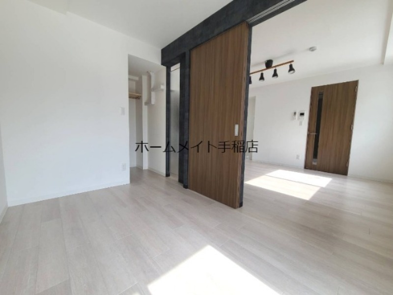 その他部屋・スペース　明るい洋室！