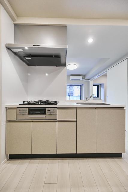 キッチン　※写真は同タイプ住戸です。