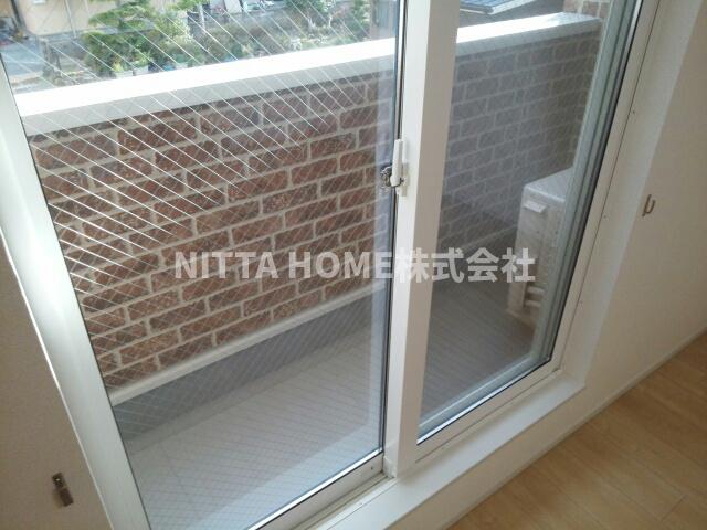 バルコニー　南向きバルコニーで日当たりGOOD◎