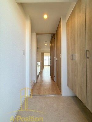 玄関　Alivis九条