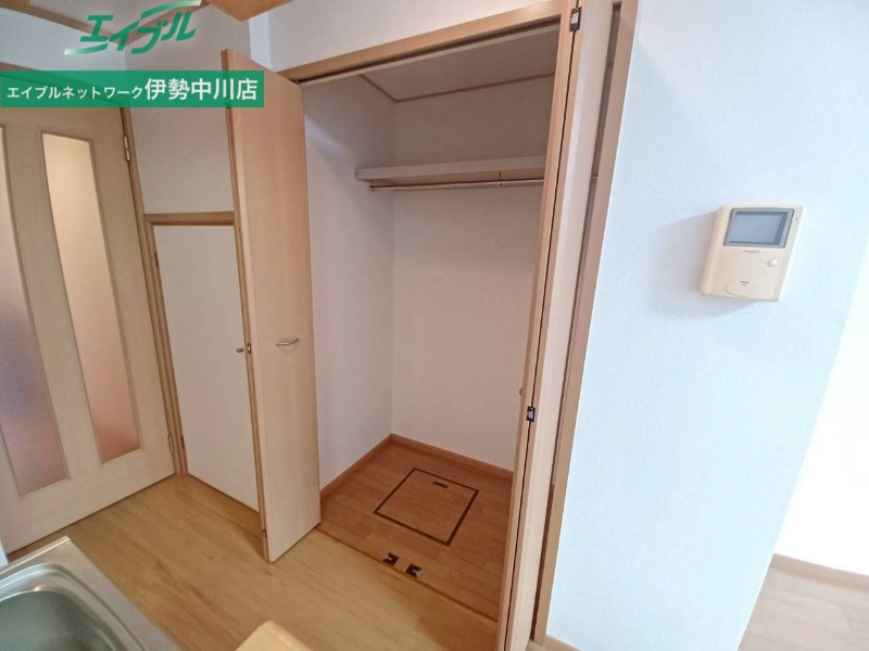 収納　別部屋同タイプ