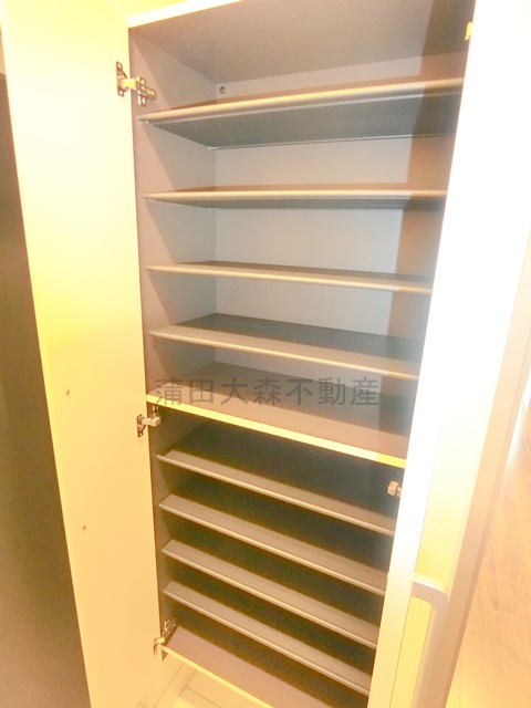 その他設備　玄関収納