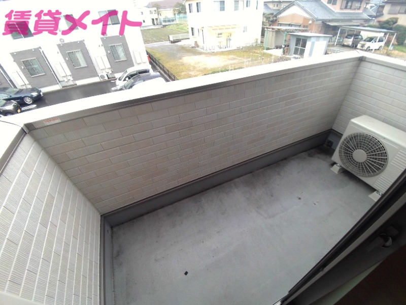 バルコニー　同型反転写真です。