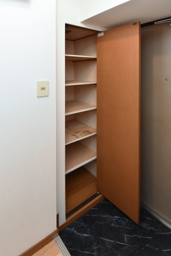 収納　※同じ間取りの別部屋参考写真です。