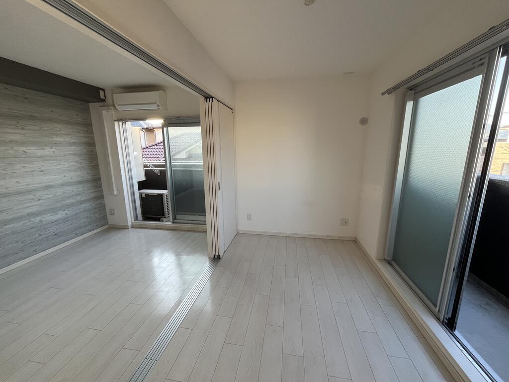 その他部屋・スペース　洋室4.98帖　＊参考写真