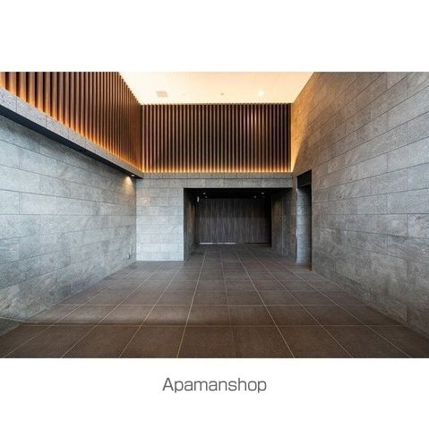 ロビー　ロビー