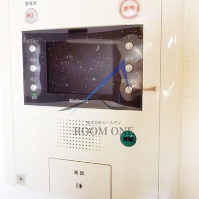 セキュリティ　モニター付きインターホンです。
