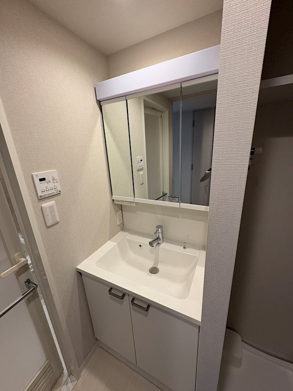 洗面設備　※参考写真