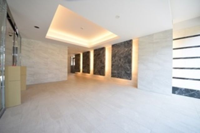 エントランス　★諸条件の相談、ご案内は中央林間店まで★