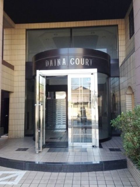 エントランス　★オートロック★