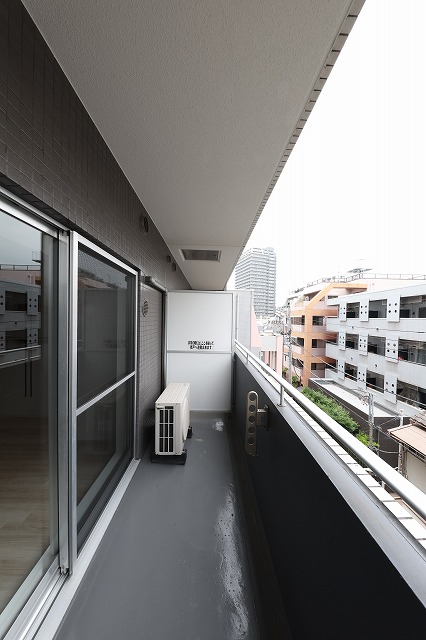 その他設備　可動式棚