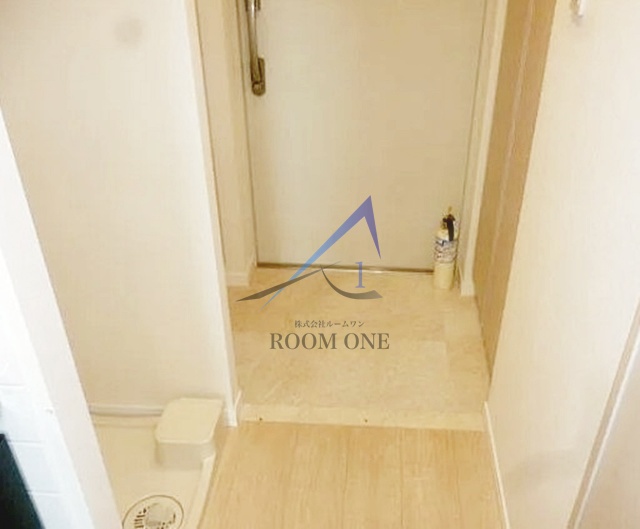 玄関　玄関です。