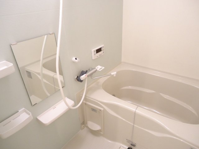 バス・シャワールーム　追焚付バス