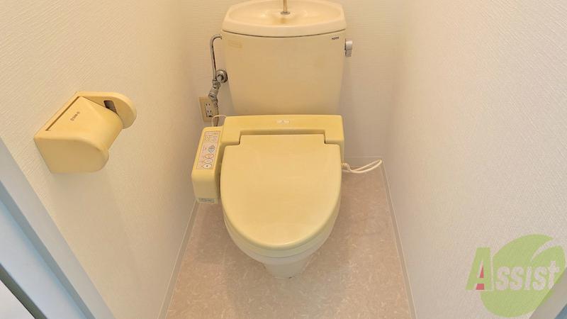 トイレ　シャワートイレになってますね。もはや必需品の方も多いのでは