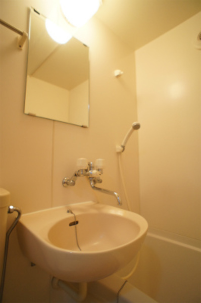 バス・シャワールーム　お風呂です。