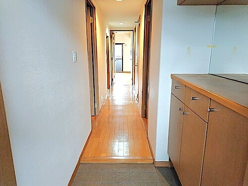 玄関　玄関・廊下　※内装工事前