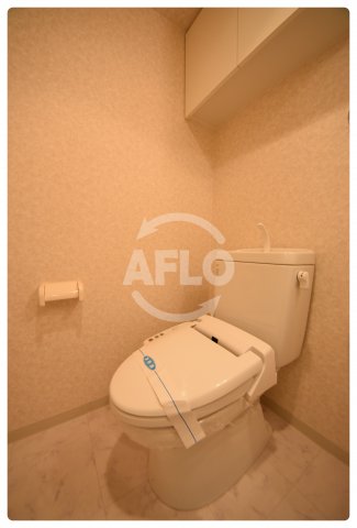 トイレ　CASSIA天王寺東　温水洗浄便座