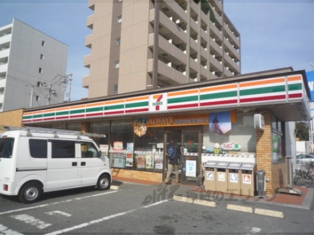 コンビニ　セブンイレブン草津矢倉二丁目店（コンビニ）まで200m
