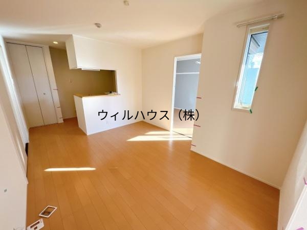 居室・リビング　室内きれいです！