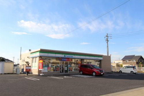 コンビニ　ファミリーマート 春日井大手橋西店（コンビニ）まで583m