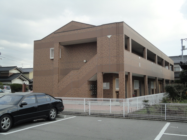 建物外観　外観写真（昼）