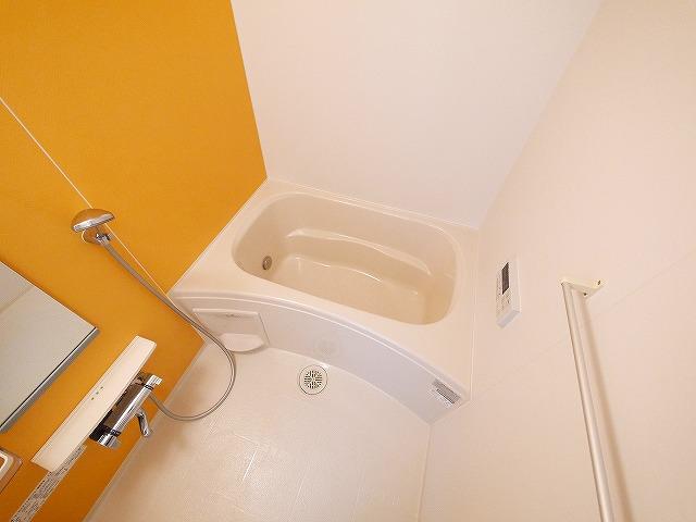 バス・シャワールーム　日々の疲れを癒すお風呂付です