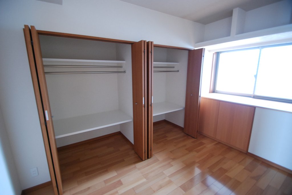 収納　クローゼット