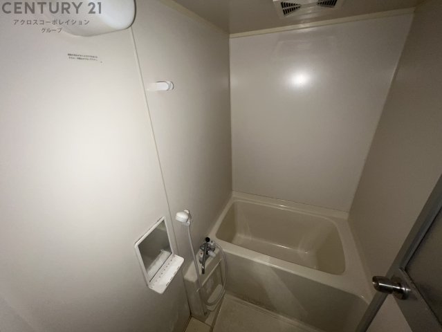 バス・シャワールーム　落ち着く空間のバスルーム♪