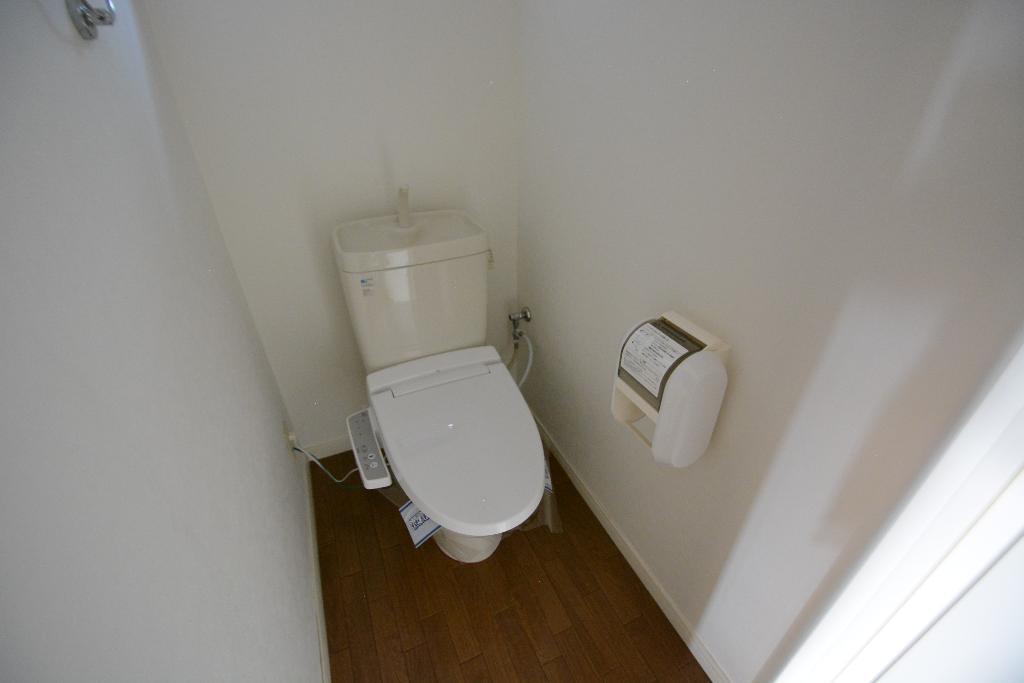 トイレ　シャワー付トイレ