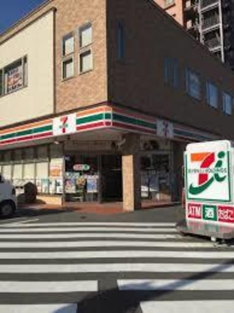 コンビニ　セブンイレブン横浜片吹店（コンビニ）まで540m