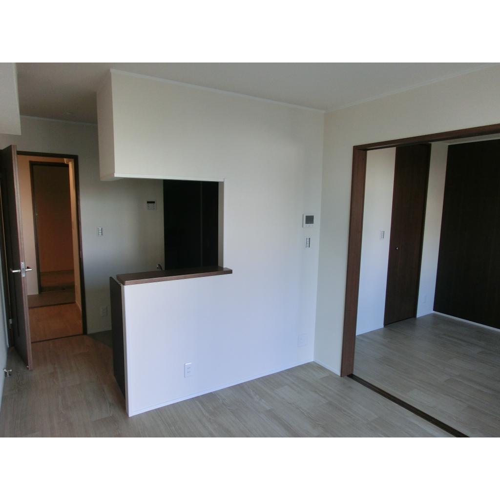 居室・リビング　ゆったり過ごせる居間です