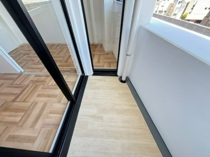 バルコニー　別号室