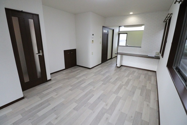 居室・リビング　※別部屋参考写真・現況優先※