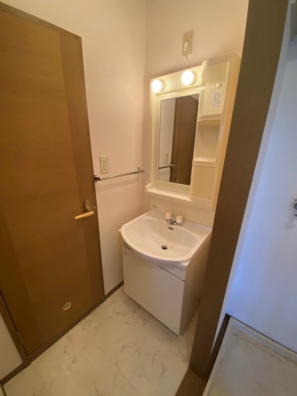 洗面設備　※別室参考写真