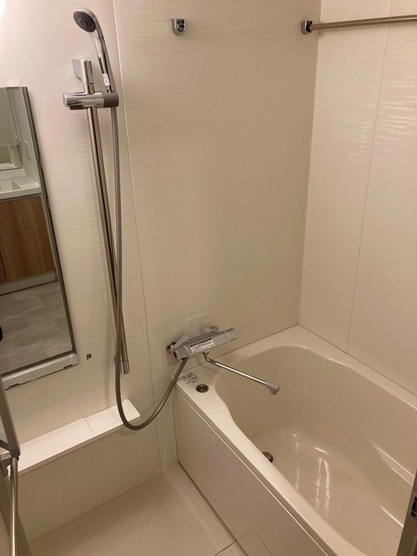 バス・シャワールーム　☆ゆったりくつろげるお風呂☆