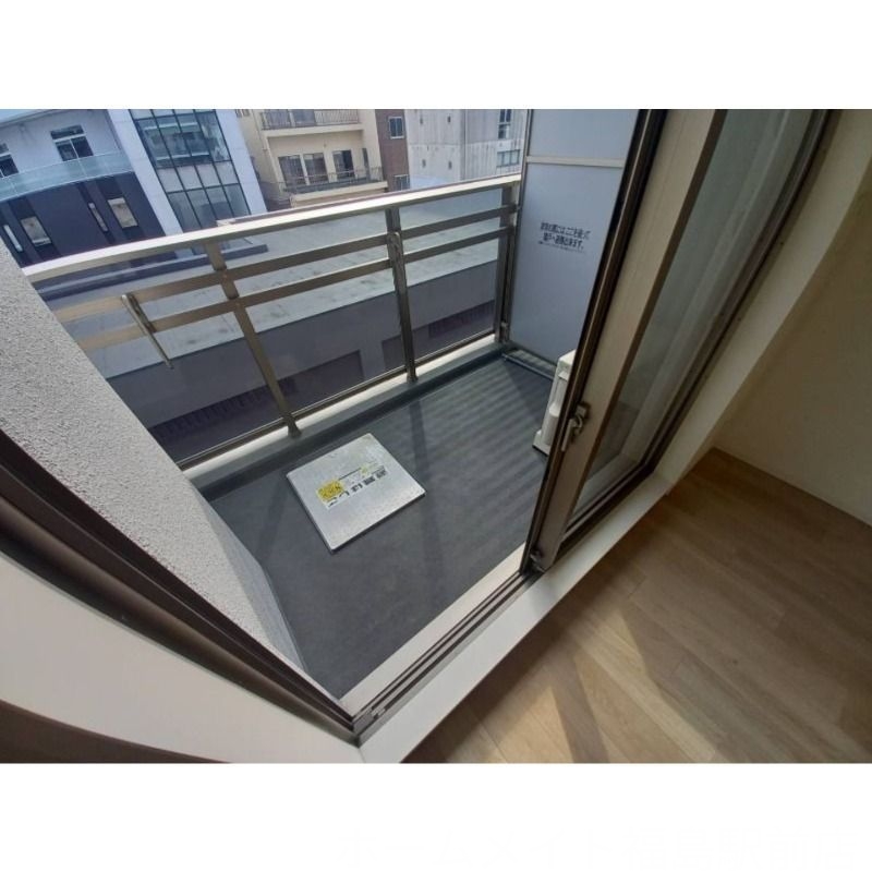 バルコニー　お引越し無料または家電３点プレゼント！★詳細はスタッフへ